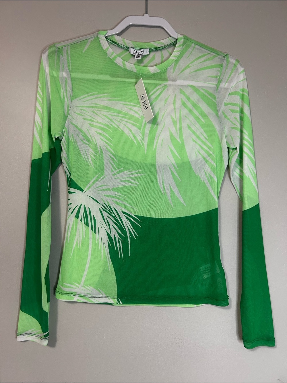 NWT AFRM Los Angeles Sunny Long Sleeve Top Palm Dot, Size S